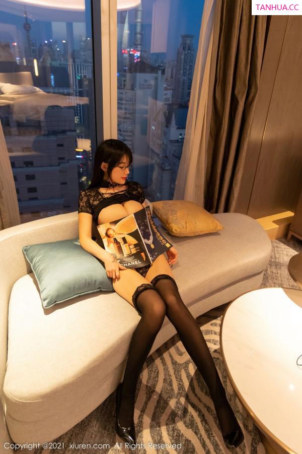 美七Mia  [XiuRen]高清写真图 2021.12.09 No.4317 美七 Mia第48张图片